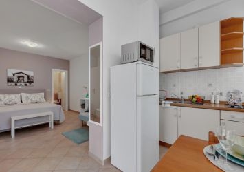 Apartments Divna - Rooms Luna/2+1