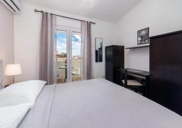 Apartments Divna - Rooms Nebo/6+1